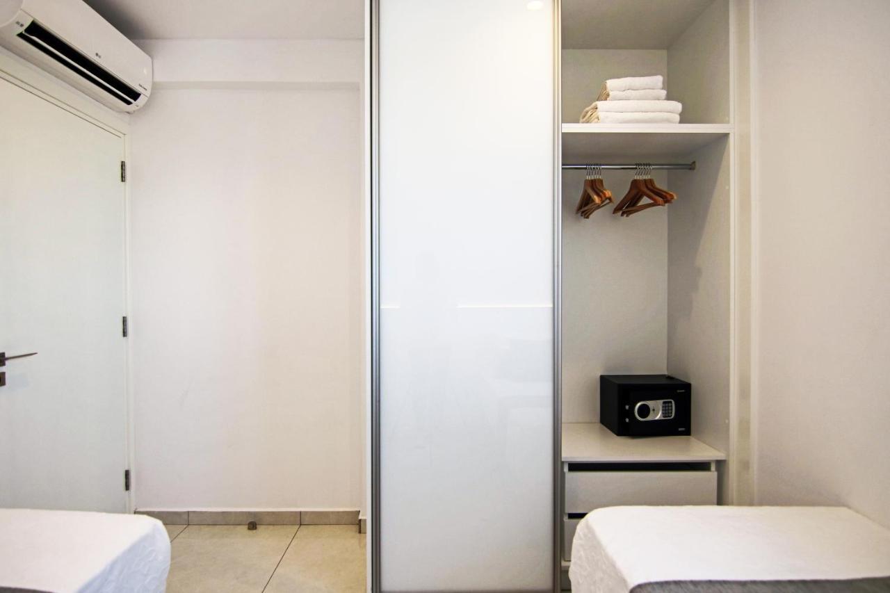 파포스 Phaedrus Living - Seaside Executive Flat Harbour 203 아파트 외부 사진